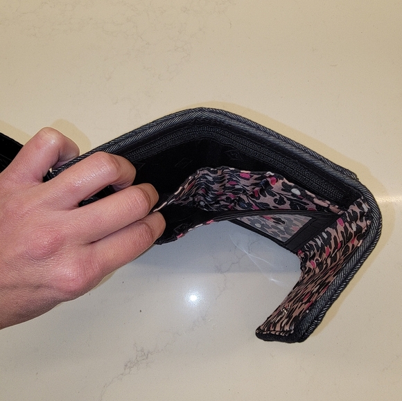 Vera Bradley Riley Dark Denim Quilted Zipper Wallet RFID Protection - Picture 6 of 9